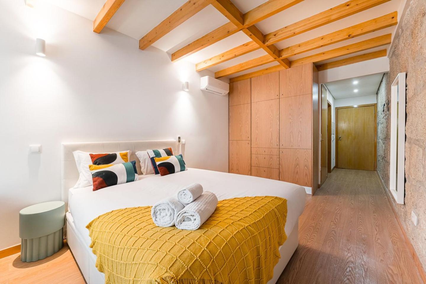 Guestready - Miragaia Stone Studios & Apartments OOporto Exteriör bild