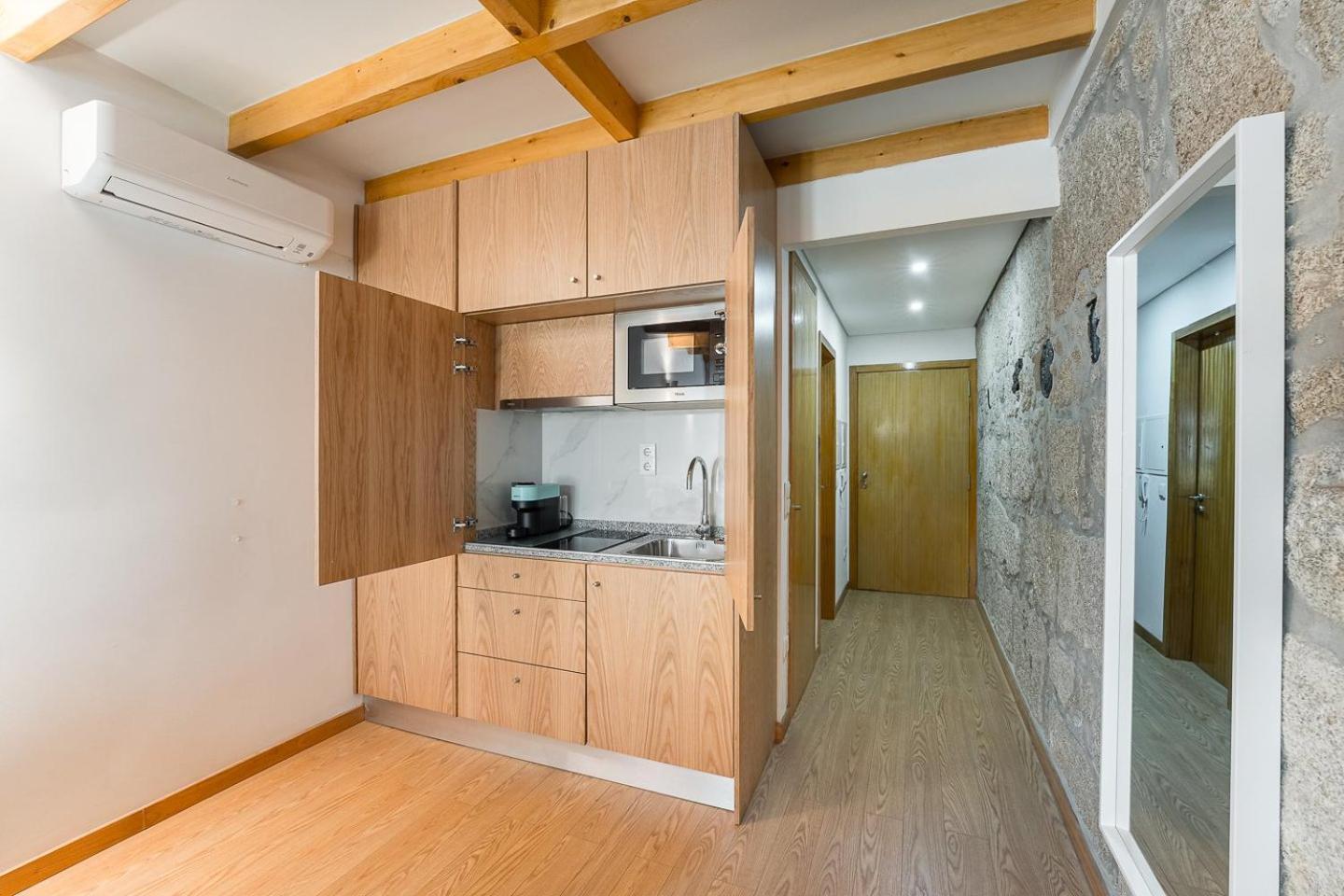 Guestready - Miragaia Stone Studios & Apartments OOporto Exteriör bild